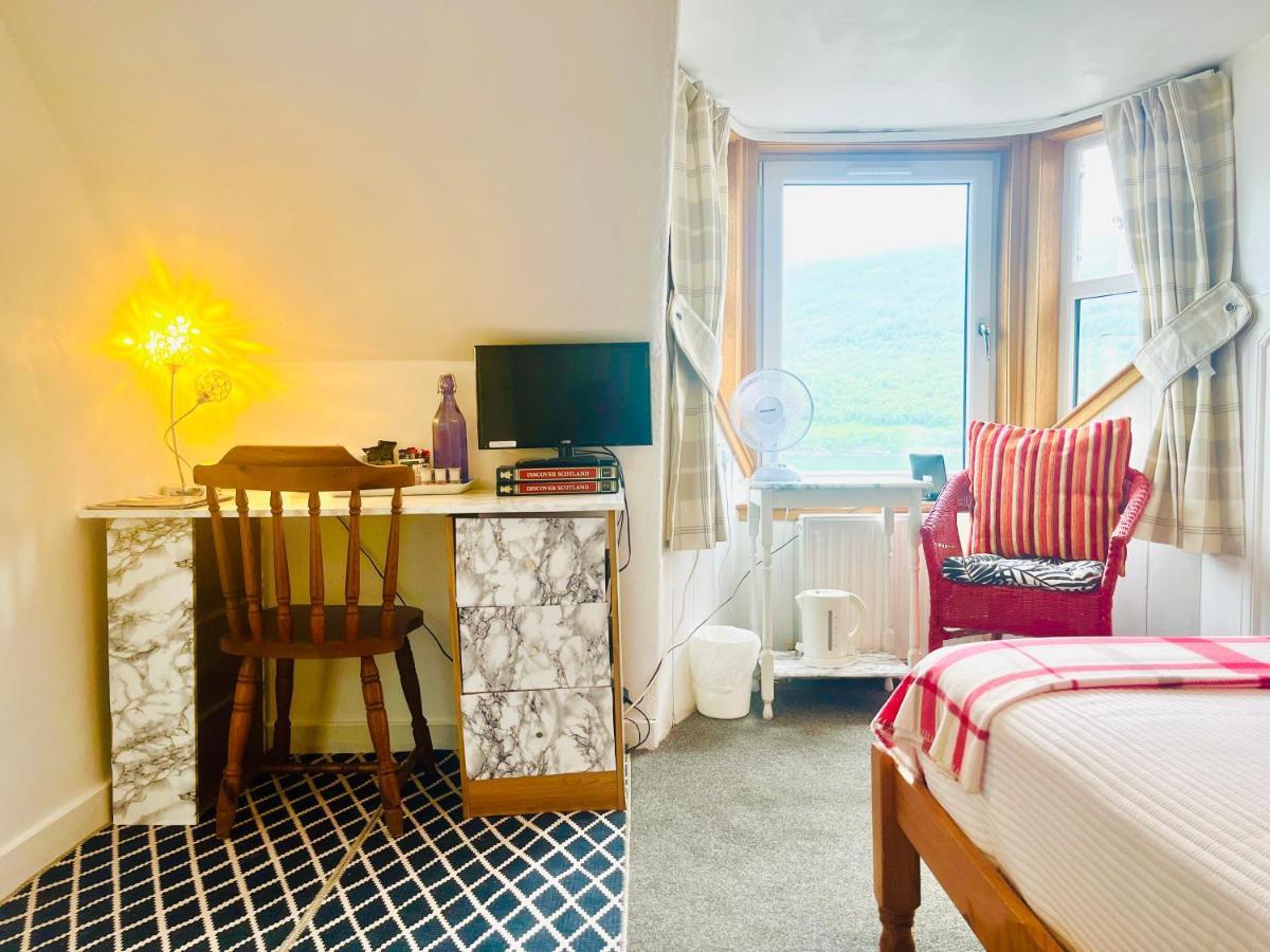 Rowantreebank Bed And Breakfast Arrochar Exterior foto
